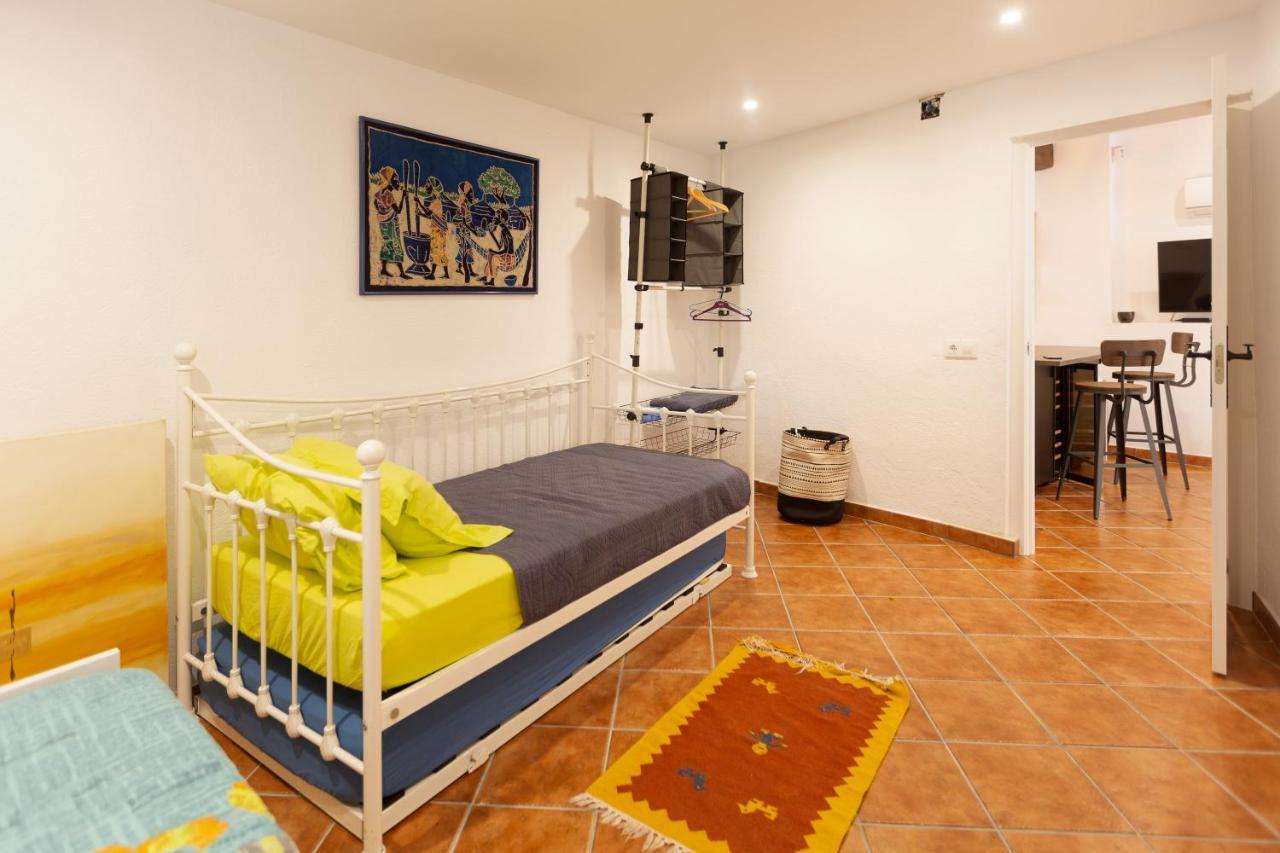 Detached Villa For 6 People In Lloret De Mar With Comunal Outdoor Swimming Pool Puigventos 外观 照片